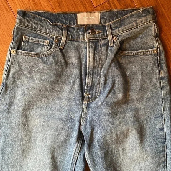 Everlane - the original cheeky jean - size 26R - great condition - light wash - Picture 3 of 7